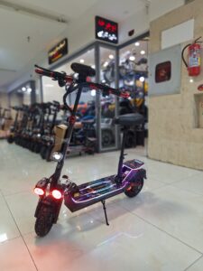 اسکوتر برقی کوگو  Kugoo E10 MAX با نورپردازی باطری ۴۸ ولت