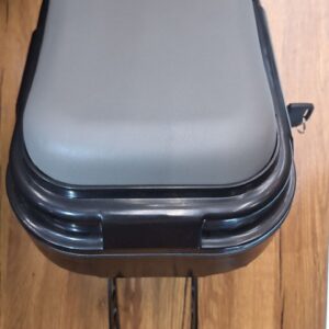 باکس اسکوتر به همراه دستگیره حمل